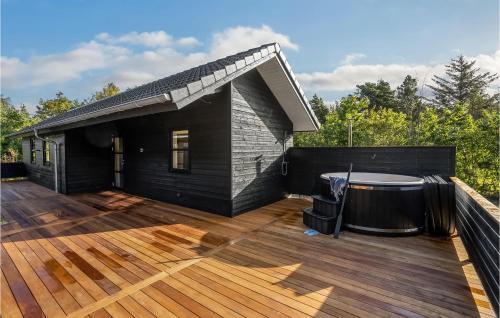 Sønder Nissum House | Nice Home In Ulfborg With Kitchen