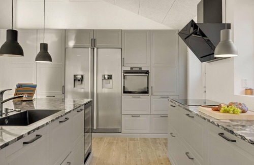 Rageleje House | Nice home in Vejby with kitchen