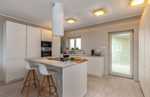 Veprinac House | Nice home in Veprinac with sauna