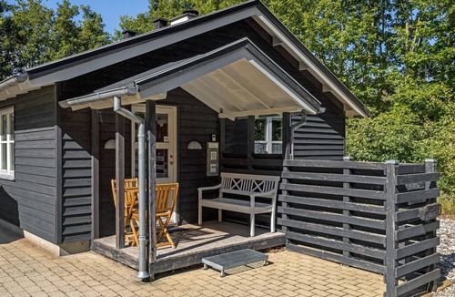 Amtoft House | Nice home in Vesløs with sauna