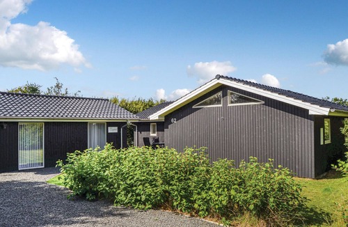 Vestervig House | Nice home in Vestervig with sauna