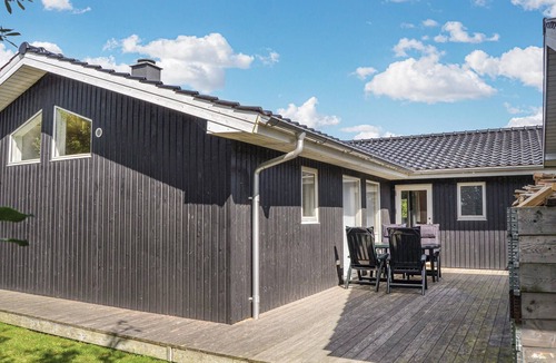 Vestervig House | Nice home in Vestervig with sauna