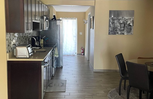 North Andrews Gardens House | Nice House 10 minutes away from the beach.
