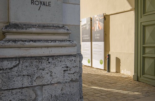 Fontevraud-l'Abbaye House | Nice house with pool in the heart of the village