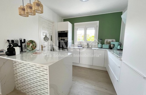 Cambrils Ski Chalet | Nice house just a few metres from the beach