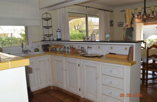 Bagnols-sur-Ceze House | Nice house with pool and garden
