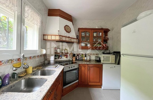 Cambrils Ski Chalet | Nice house with private garden