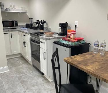 Bloomingdale Apartment | NICE in Historical Bloomingdale