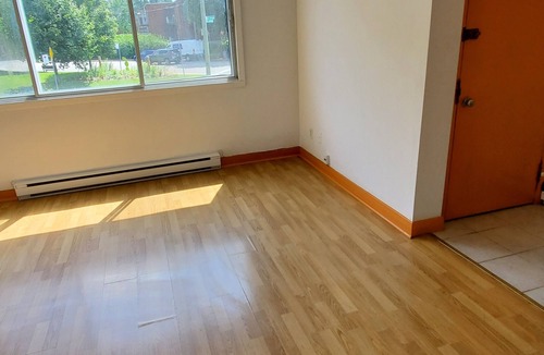 LaSalle Apartment | Nice Large 4 1/2 at 655 Lacharite LaSalle Qc Canada now or Later $1625/M