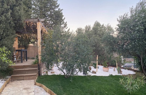 Saint-Jean-de-Fos Ski Chalet | Nice little chalet 200m from the Devil's Bridge