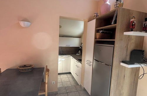 Nancray House | Nice little detached house on private plot, Private paved terrace
