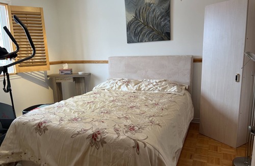 Vaudreuil Cottage | Nice luxirious interious, quiet neighbourhood , Nice backyard set up
