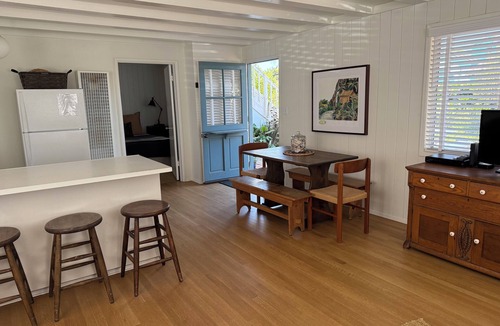 Carpinteria Condo | Nice One Bedroom Seaside Flat