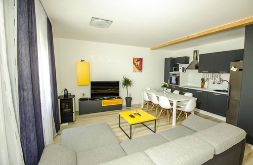 Prvic Luka Apartment | Nice, peaceful, beautifull, confort peace off paradise :)