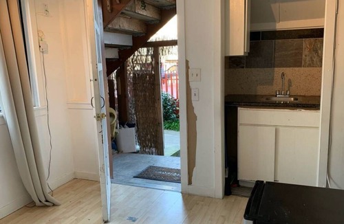 Sunnyside Apartment | Nice place at Glen Park Bart