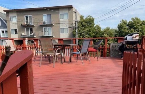 Sunnyside Apartment | Nice place at Glen Park Bart