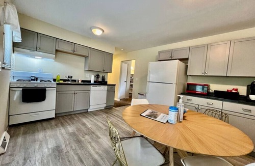 Middletown House | Nice Place for the Budget Conscious