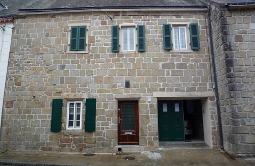 Port-Louis Apartment | Nice private T1 in beautiful Breton house