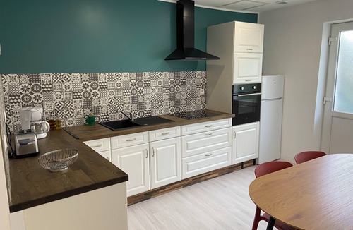 Bruay-la-Buissiere Apartment | Nice, quiet studio