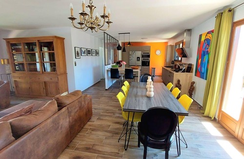 Lanton House | Nice Residence Near The Beach, with Garden