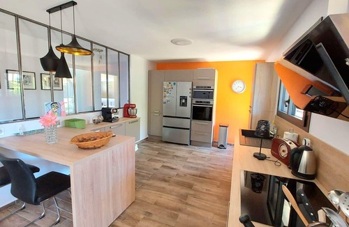 Lanton House | Nice Residence Near The Beach, with Garden