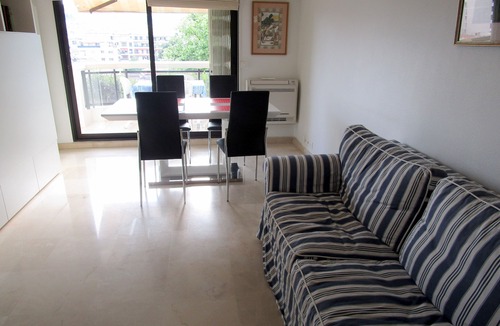 Saint Maurice Apartment | Nice residential apartment