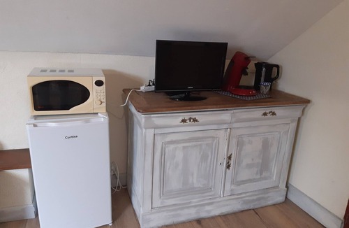 Beaulieu-sur-Layon House | Nice room for a night in transit