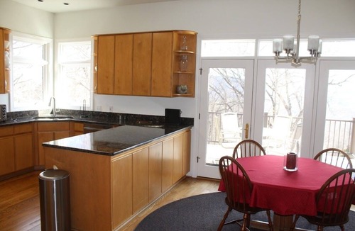 Grissom - Highland House | Nice spacious home close to Virginia Tech and downtown Blacksburg.