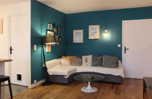 Pantin Apartment | Nice spacious nest close to Paris