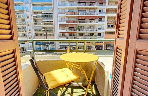 Les Baumettes Apartment | Nice Studio à 100 m de la Mer