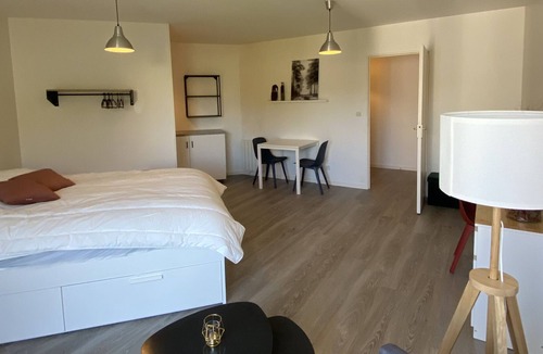 Quai de la Fosse Apartment | Nice Studio 37 M² For 2 Near Downtown