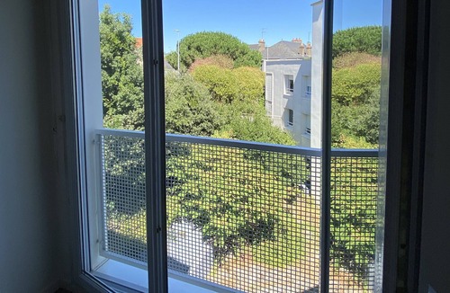 Quai de la Fosse Apartment | Nice Studio 37 M² For 2 Near Downtown