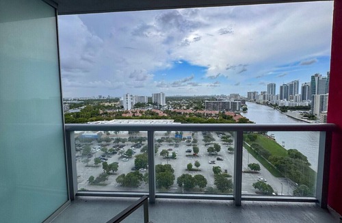 Hallandale Beach Apartment | Nice Studio at Beachwalk Resort