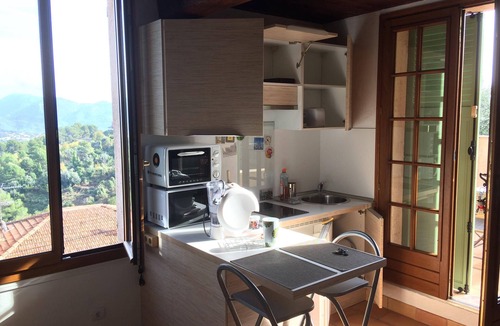 Falicon House | Nice Studio in a detached house in Falicon