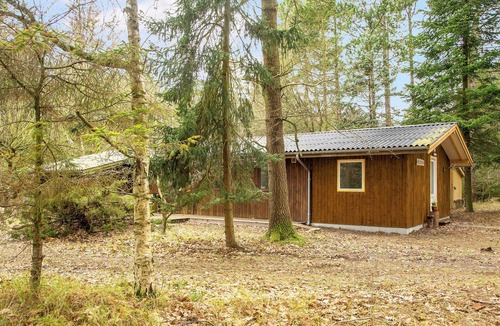 Store Fuglede House | Nice summer house in the middle of the forest