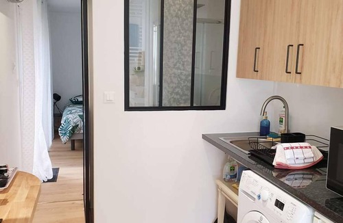 Angouleme Apartment | Nice T2 downtown, courtyard, air conditioning