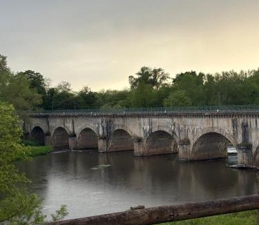 Digoin Apartment | Nice tourist apartment