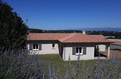 Saint-Georges-les-Bains House | Nice Villa in Ardeche