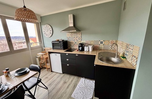 Royat Apartment | Nice view 500m from the spa