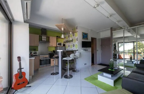 Paladru Apartment | Nice view of the lake