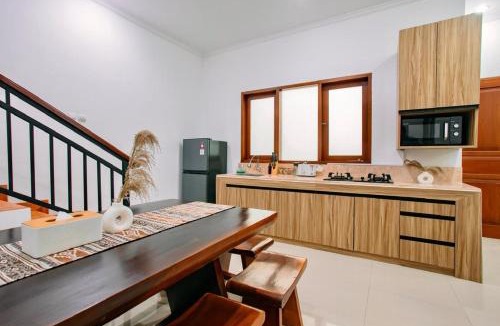 Denpasar Barat Villa | Nice Villa In Seminyak #YoNa