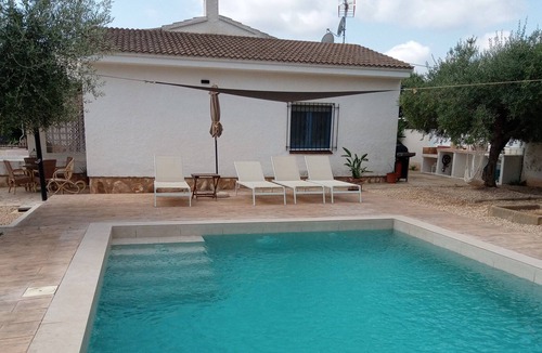 Les Tres Cales Villa | Nice Villa with very private pool 10 minutes from the beach.