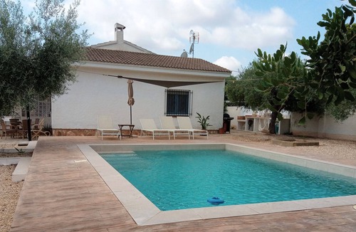 Les Tres Cales Villa | Nice Villa with very private pool 10 minutes from the beach.
