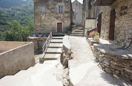 Sant'Andrea-di-Bozio House | Nice village house