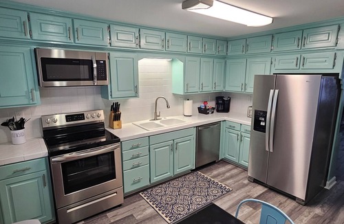 Buckroe Beach House | Nicely Finished Apt on Buckroe Beach