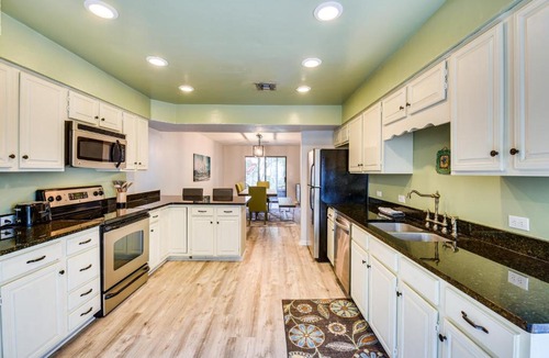 Niceville House | Niceville Retreat w/Boat Dock, Golf Course & Pool