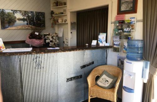 Hay Hotel | Nicholas Royal Motel - No Pets Allowed