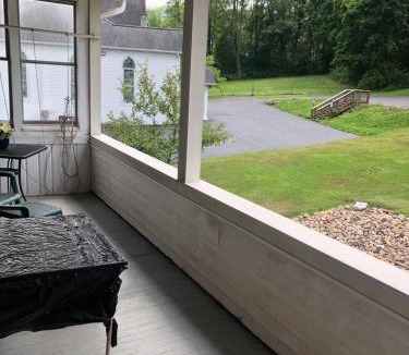 North Bend House | Nick's Nest in North Bend