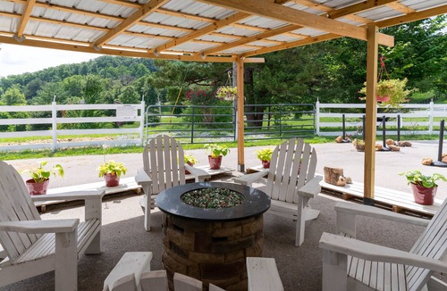 Berea Hotel | Nicura Ranch
