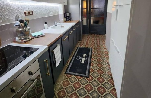Castelnaudary Apartment | "nid Cosy" Tres Calme Avec Jacuzzi au Centre Ville